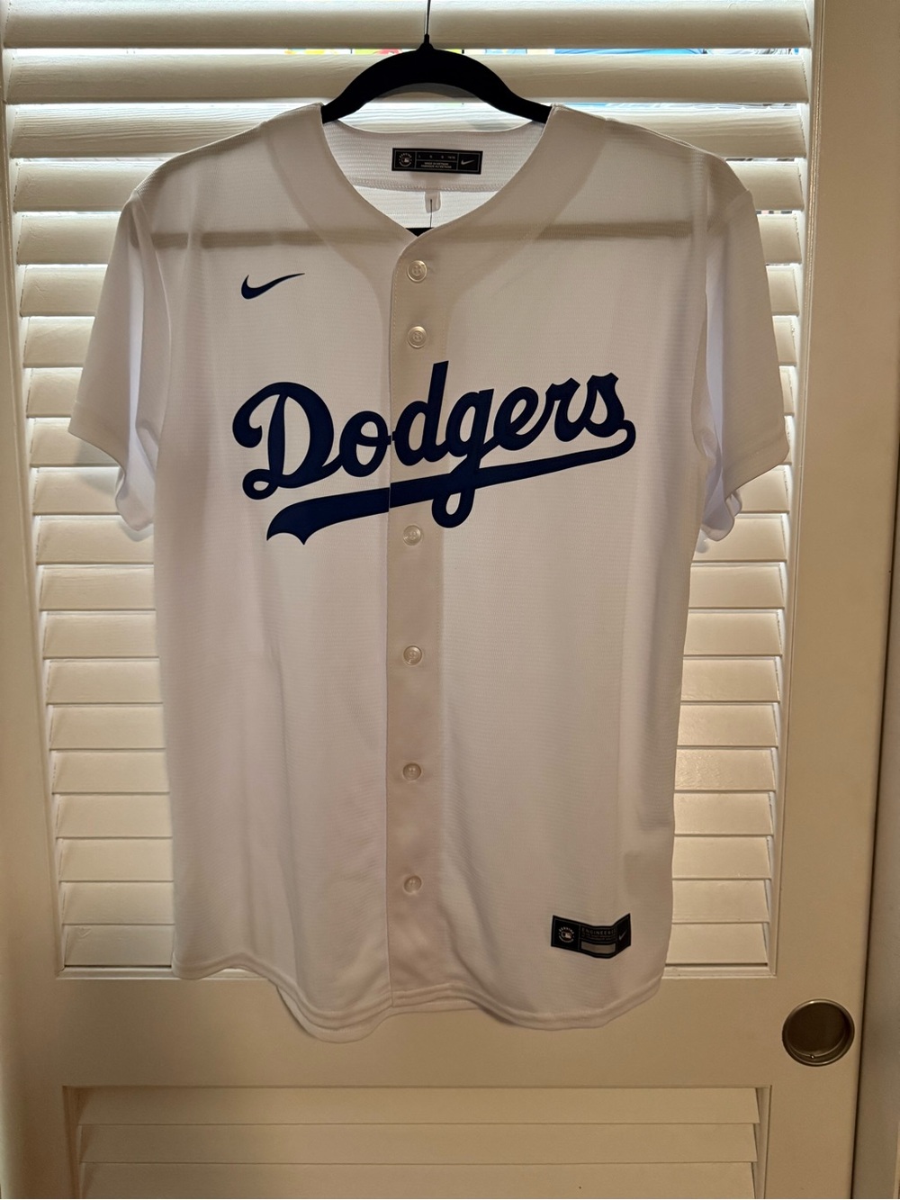 NWT! Nike Los Angeles Dodgers White Button Baseball Jersey. Youth Large 14/16